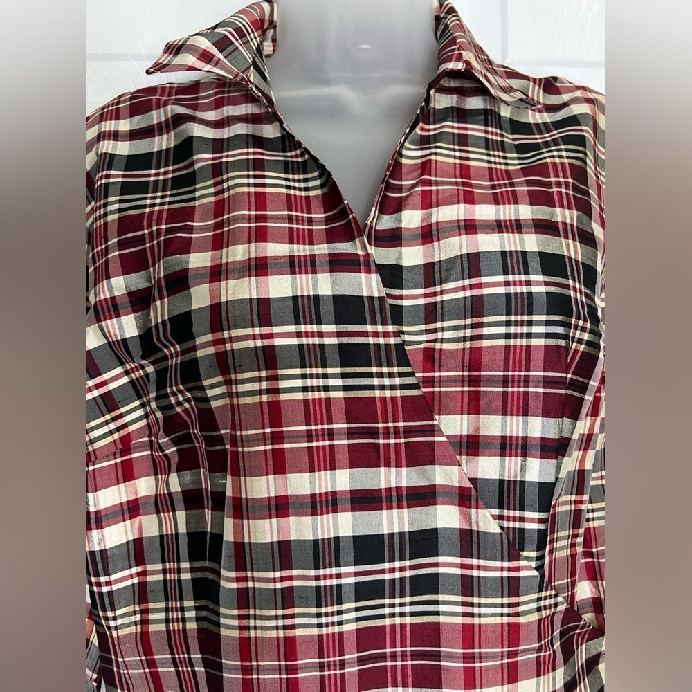 Vintage Ann Taylor Plaid Collared Wrap Blouse - Size 12 Petite - 100% Silk - Picture 4 of 6
